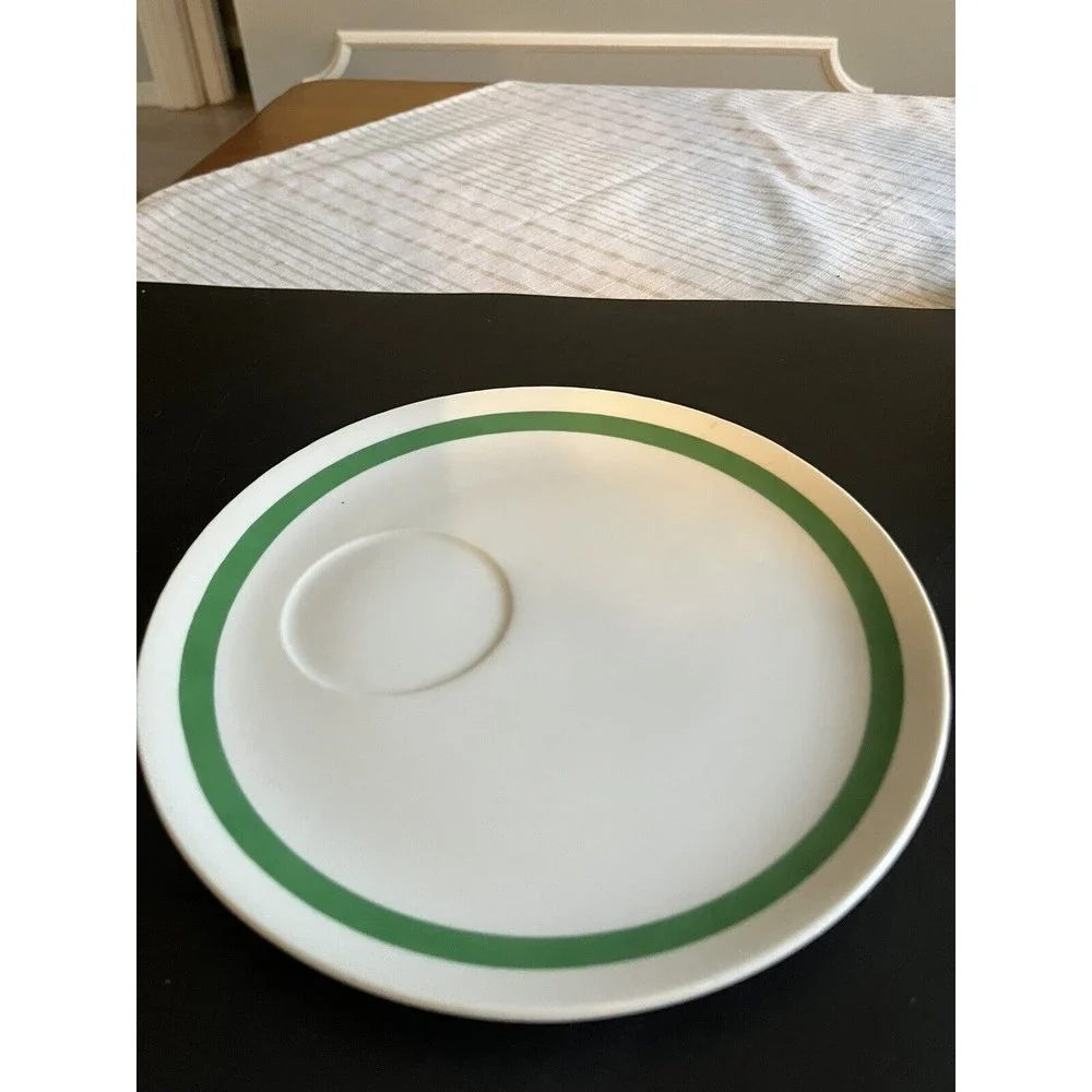 8pc Ceramic Green Floral Daisy Mugs with 9” Round Snack Plate